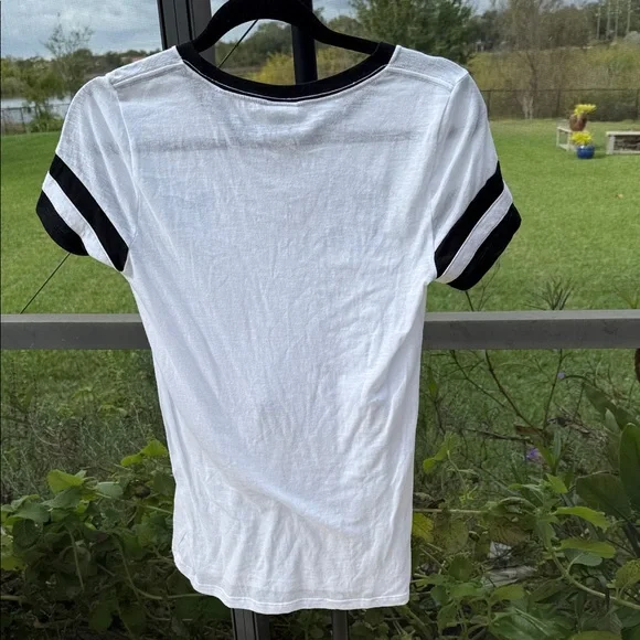 PINK Victoria's Secret dog White and Black Short Sleeve Tee - Picture 5 of 5